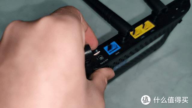 别用热点，4G路由器才是正道，我的蒲公英X4C使用体验