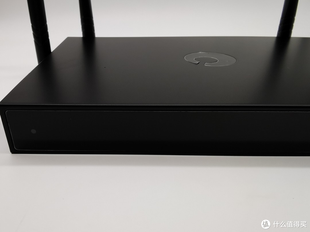 手机、电视盒子也能异地组网访问NAS啦：蒲公英路由器X5、X4C使用体验！