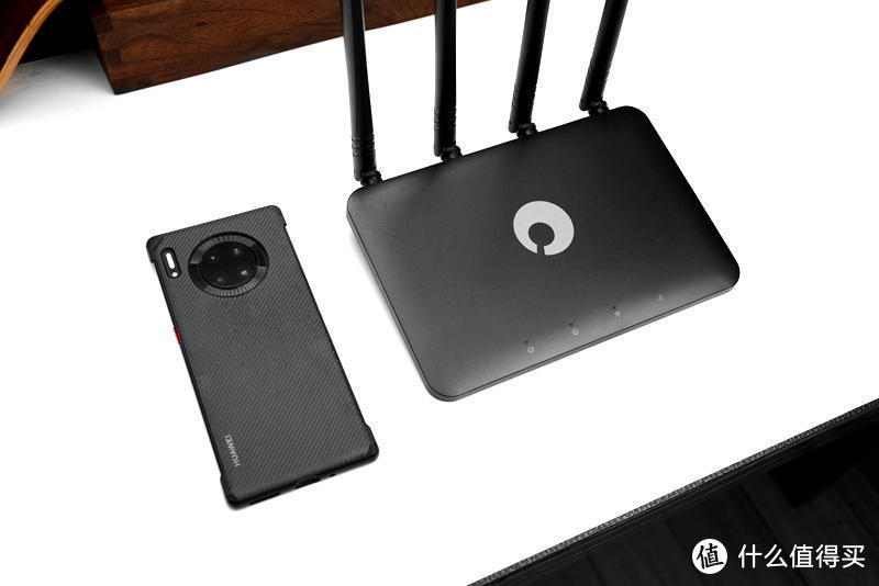 没有电脑没办宽带也能上网，4G全网通，蒲公英X4C路由器开箱体验