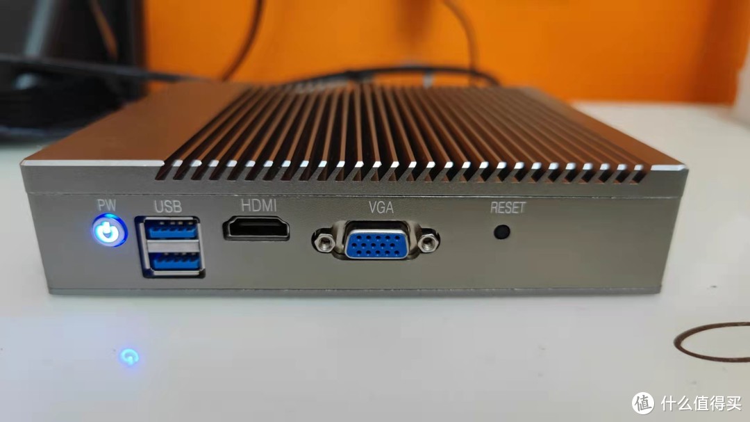 万兆以下好选择，J4125英特尔2.5g版本