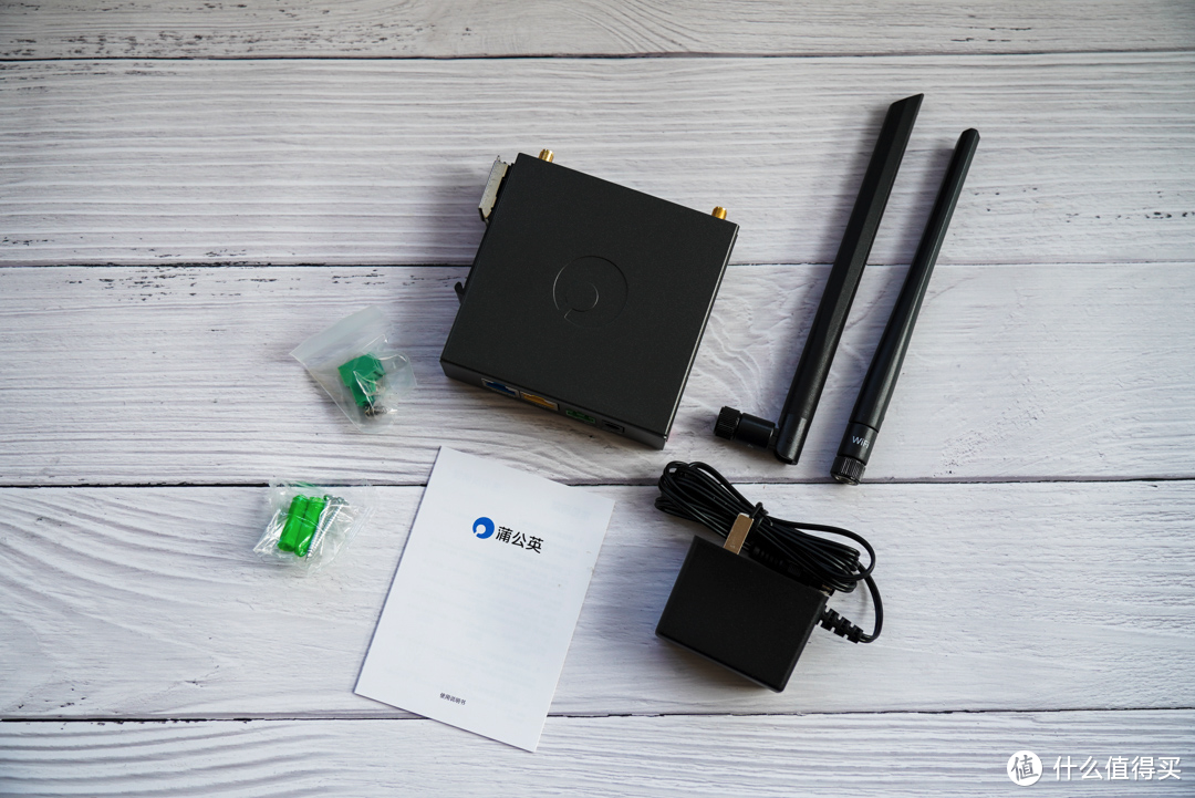 轻松异地组网 蒲公英 4G 工业路由器 R300A 快速上手