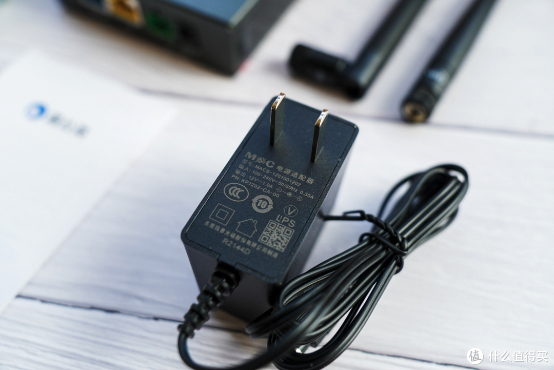 轻松异地组网 蒲公英 4G 工业路由器 R300A 快速上手