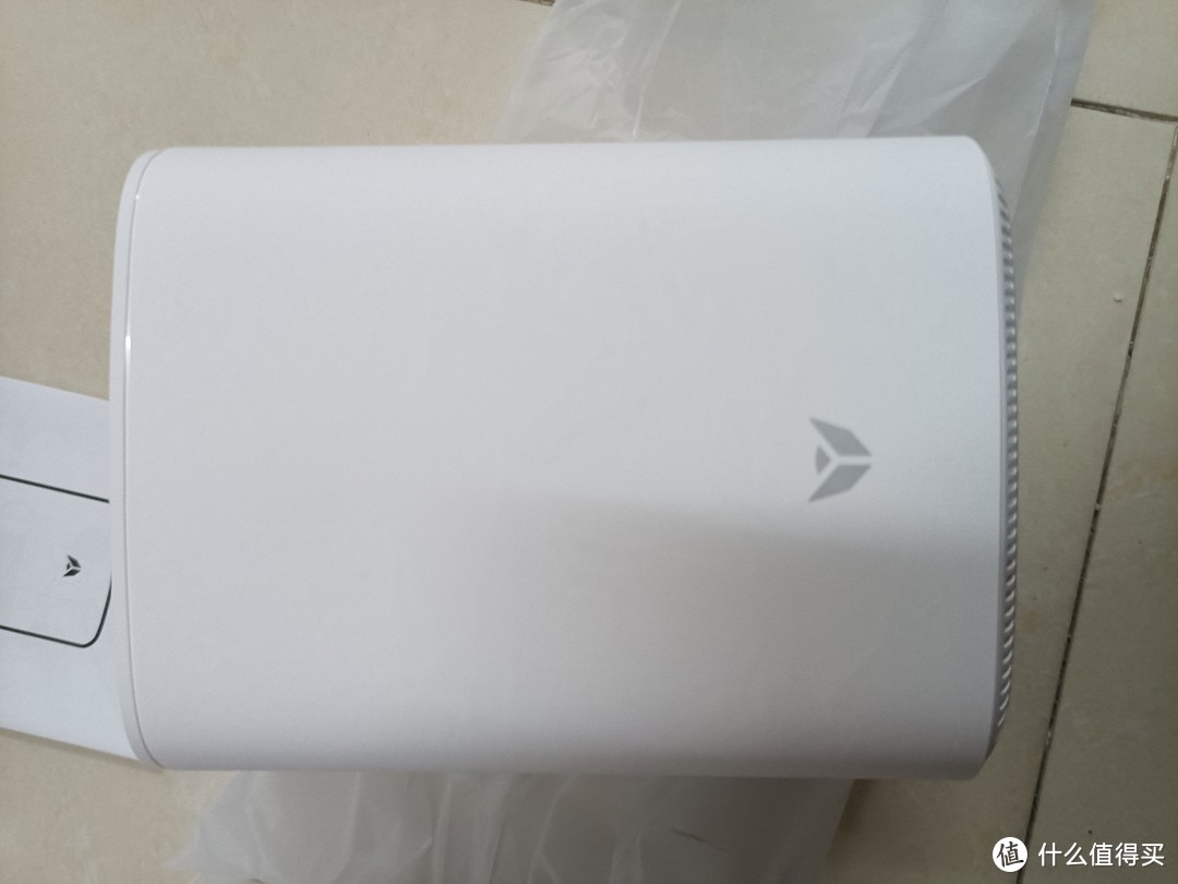 京东云 无线宝 畅享版 千兆无线路由器 Wi-Fi6  白色简单开箱，感觉不如信号不如上一代