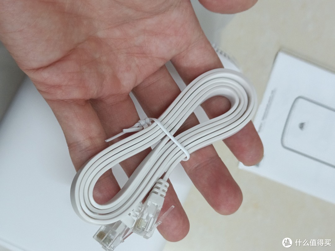 京东云 无线宝 畅享版 千兆无线路由器 Wi-Fi6  白色简单开箱，感觉不如信号不如上一代