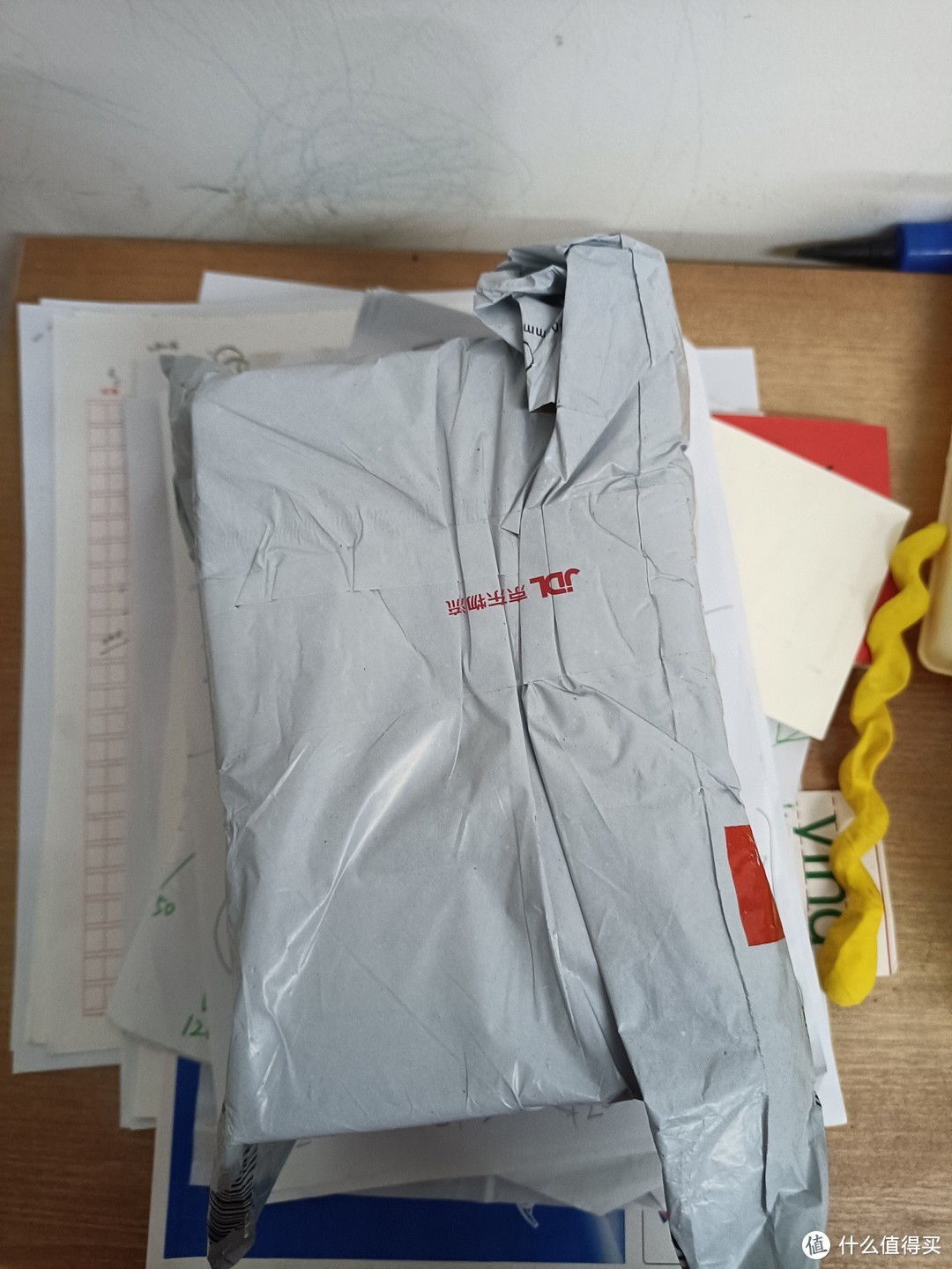 京东云 无线宝 畅享版 千兆无线路由器 Wi-Fi6  白色简单开箱，感觉不如信号不如上一代