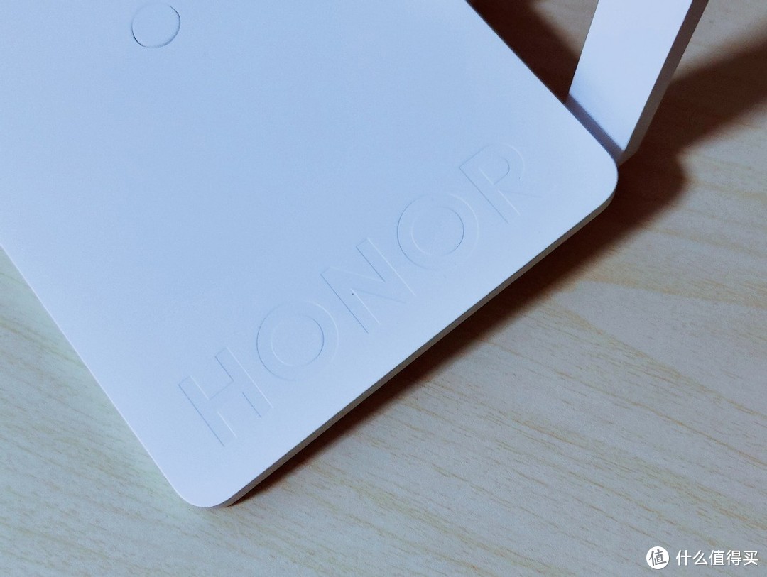 荣耀路由4使用报告：一样的外观不一样的体验，小改变大提升