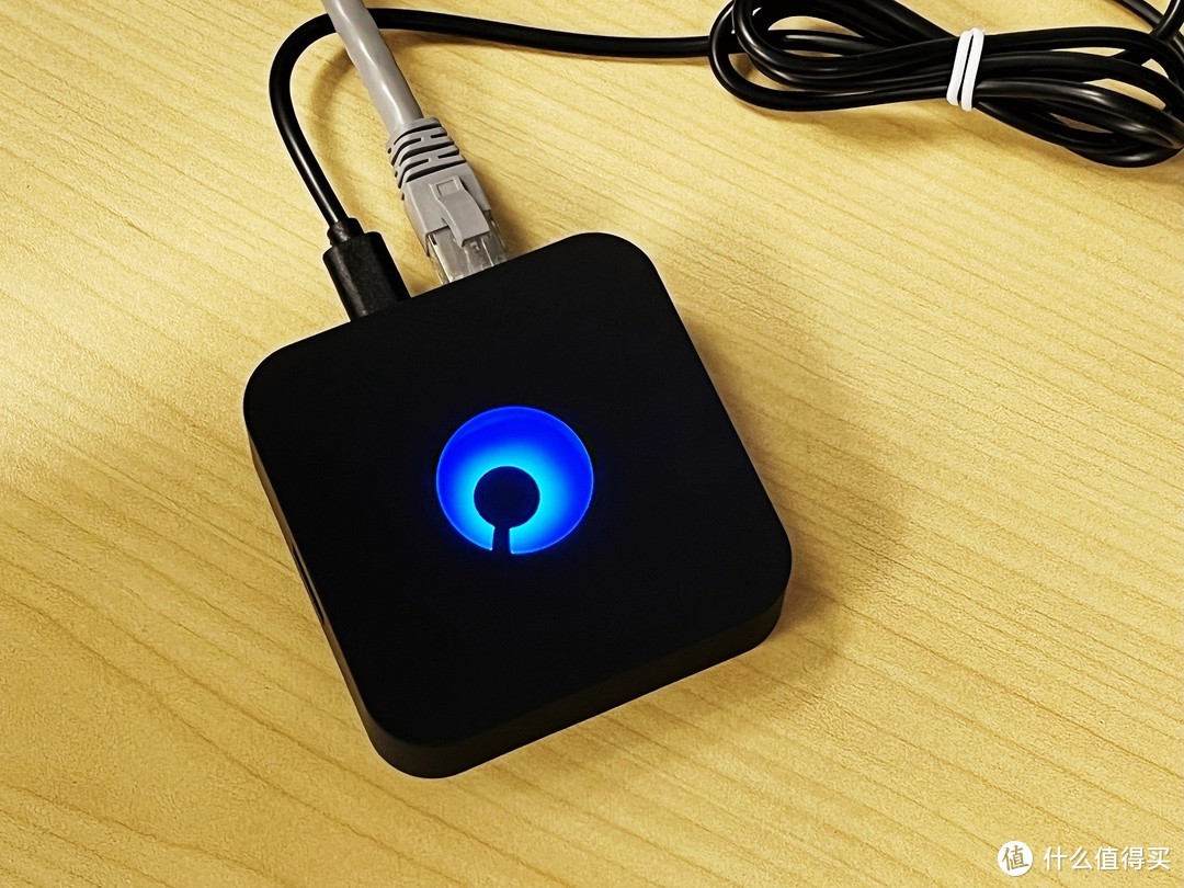 可以充当无线路由器，又可以充当文件共享的简易NAS：蒲公英X1开箱和使用体验