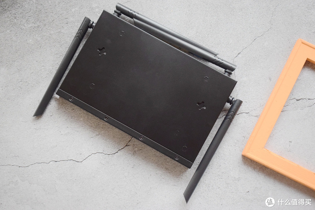 保障网络信号全屋覆盖，轻松搭建个人私有云，蒲公英X5路由评测