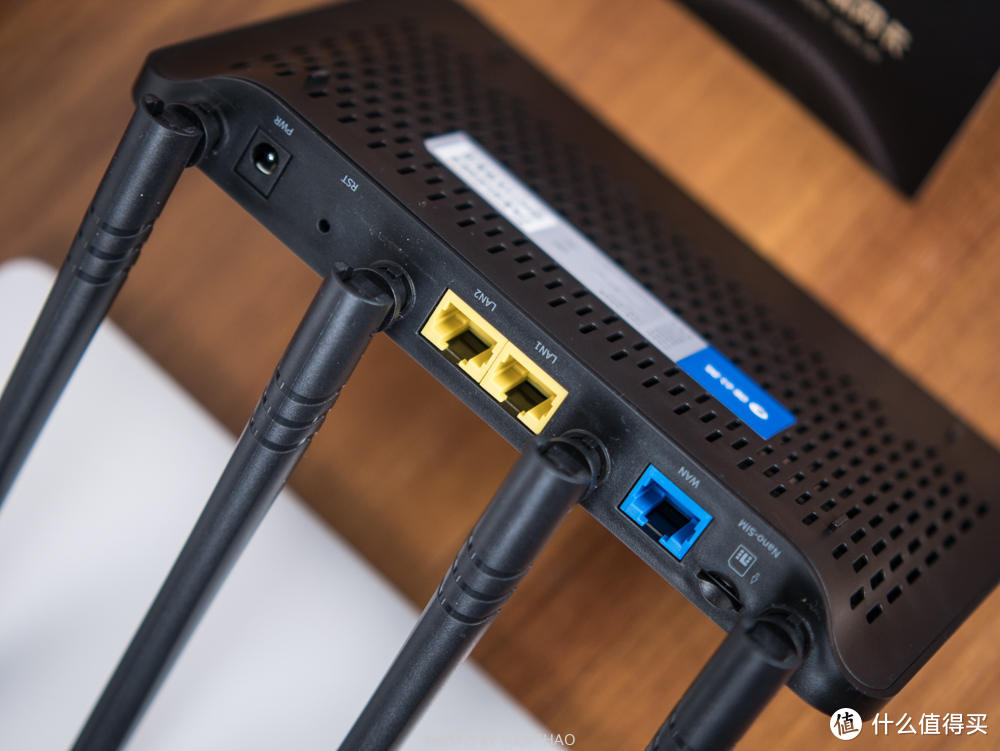 没网你能撑多久？蒲公英X4C路由器，解决打工人、学生党用网需求