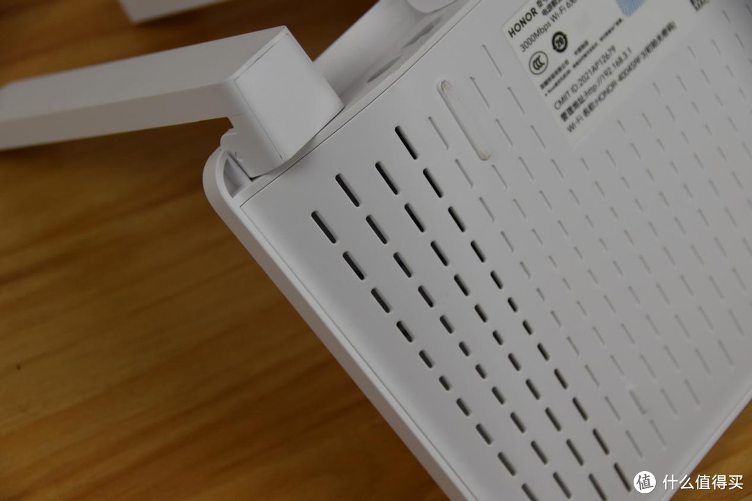 荣耀路由4体验：传输快、信号稳、穿墙强