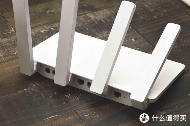 流畅看8K电影，全方位WIFI 6覆盖-荣耀路由4评测