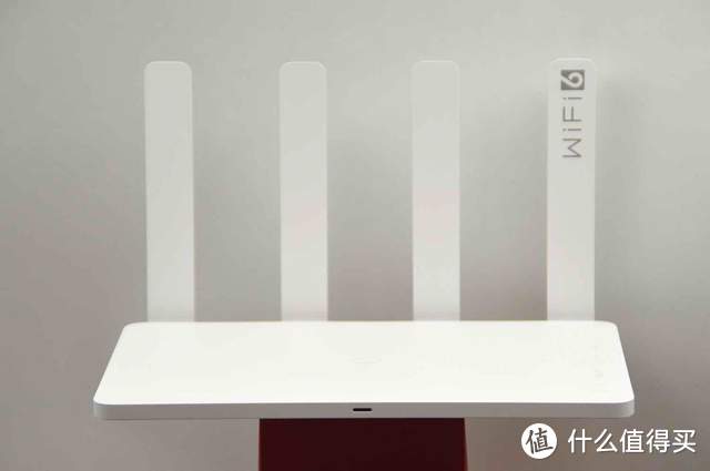 流畅看8K电影，全方位WIFI 6覆盖-荣耀路由4评测