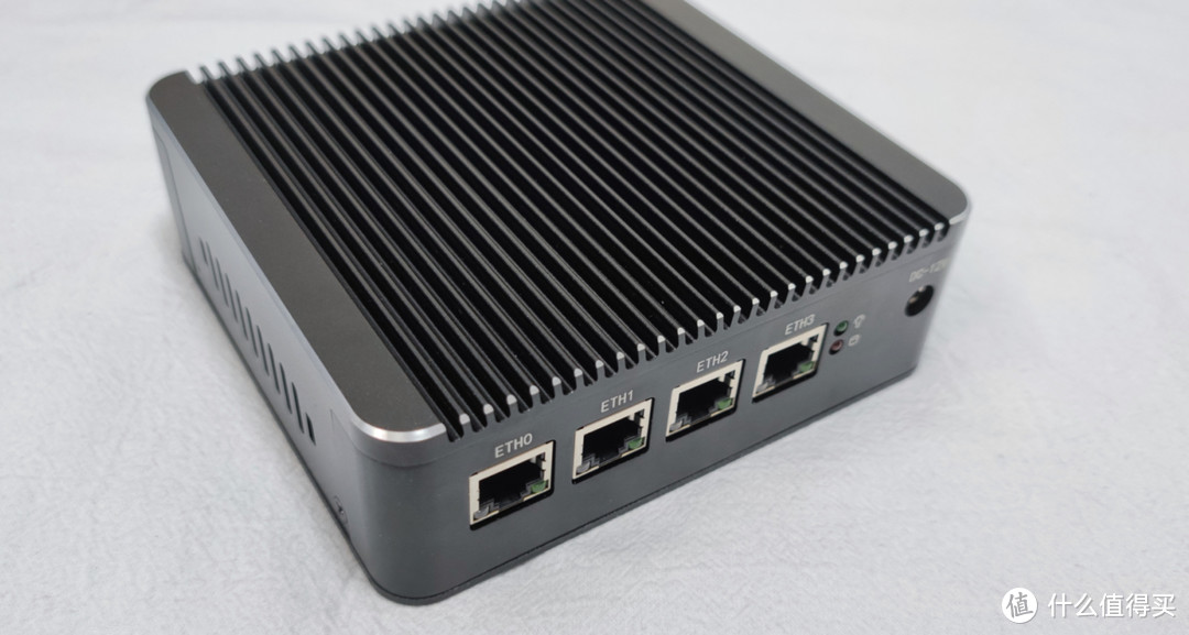 网红 J4125 小主机 2.5G 软路由开箱晒单初体验