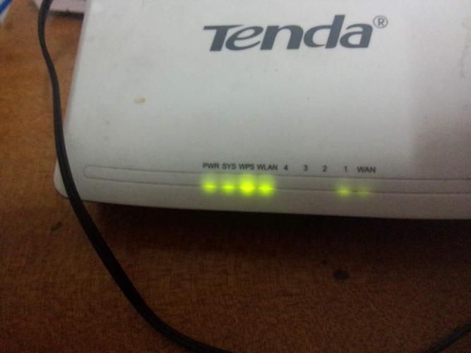 腾达无线路由器指示灯显示全部正常,可是不能使用连不