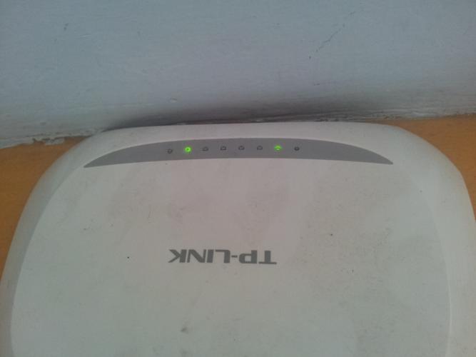 tp link路由器指示灯异常,手机连上wifi却上不了网 第