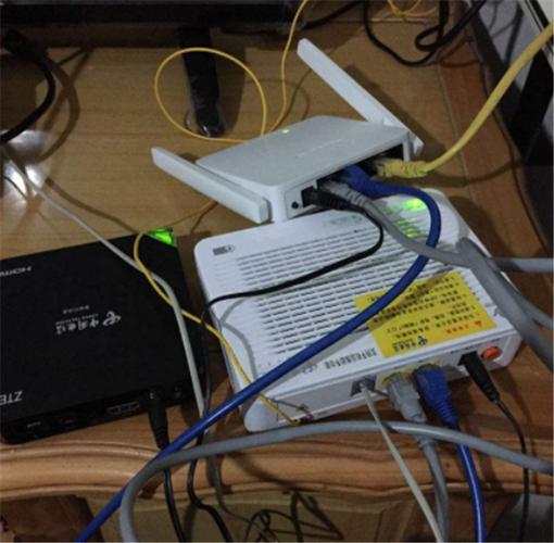 家中网速又慢又卡,路由器旁这3样东西不能放,很多人都