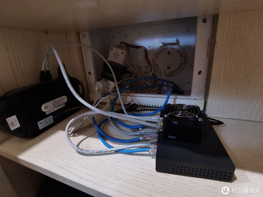 【家庭网络改造】篇二:NanoPi R2C使用体验