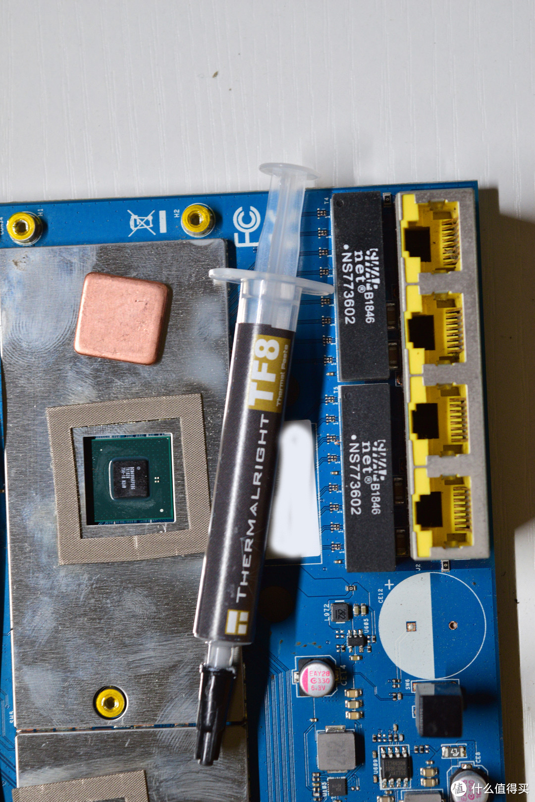 AC86U散热魔改，换铜片导热开天窗加风扇