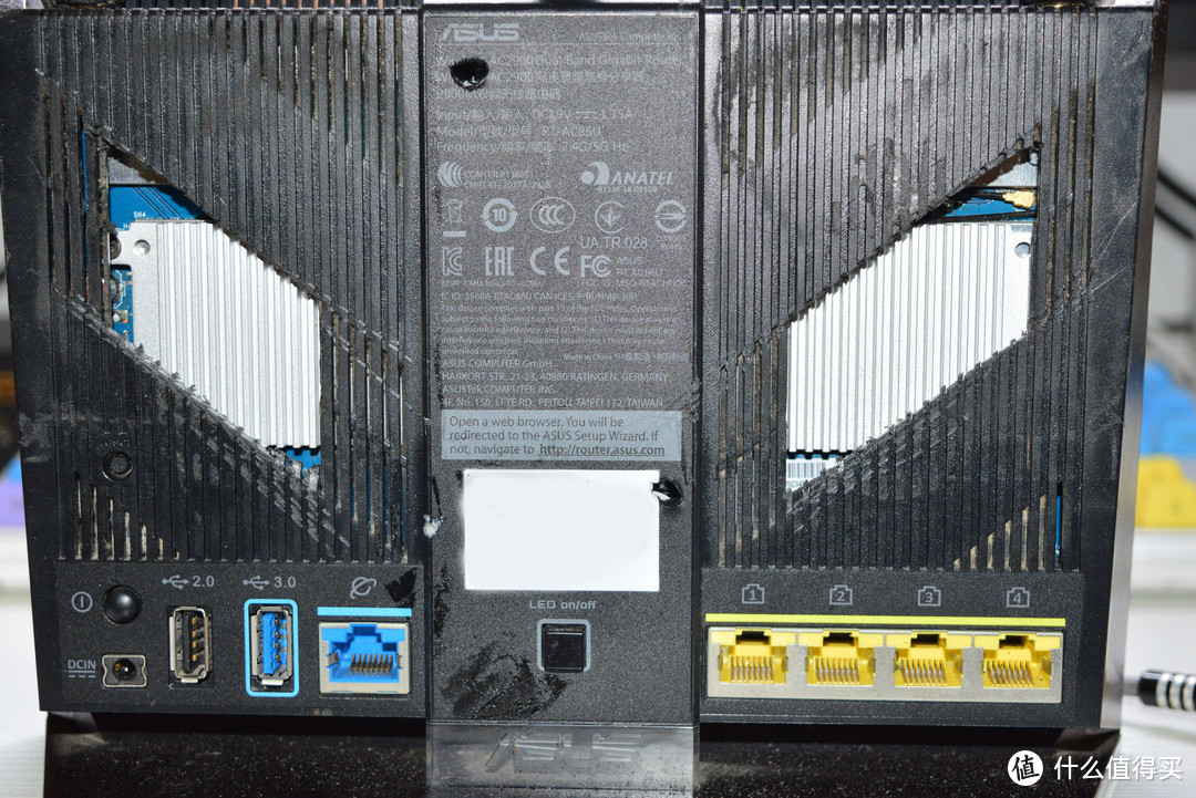 AC86U散热魔改，换铜片导热开天窗加风扇