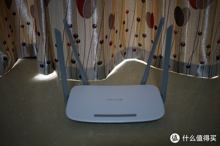 跟不上时代就只能被淘汰—TP-LINK WDR5620 路由器 开箱小测