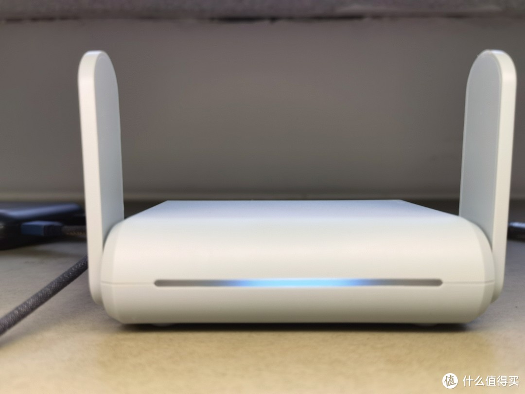 蓝光加持，很具科技感