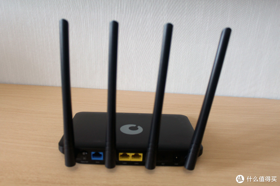 4G转WiFi，回农村老家也上网自由，蒲公英X4C路由器体验