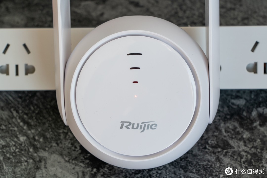 什么样的信号放大器能真正解决WiFi覆盖难题？借助锐捷小兔子给你说说