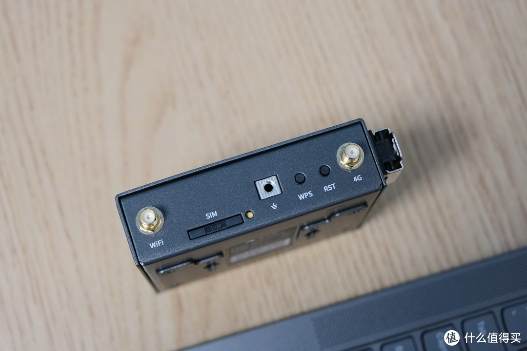 无线布控低成本方案，蒲公英 R300A 4G工业路由器 体验