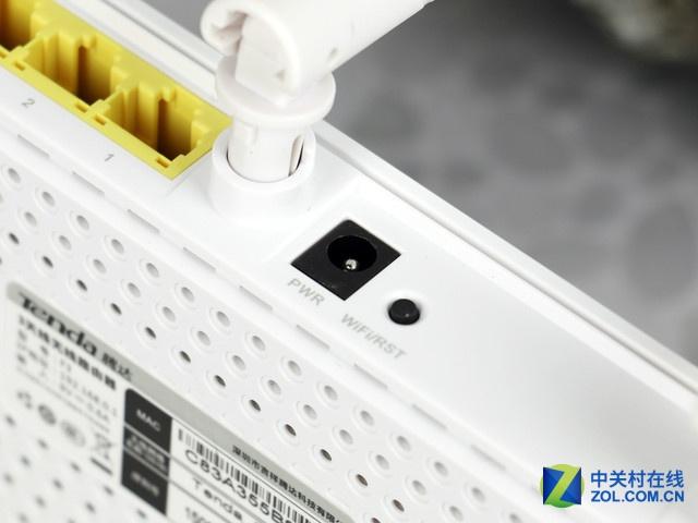 3个天线, wifi 白色, 无法接通的Teddy -f3。