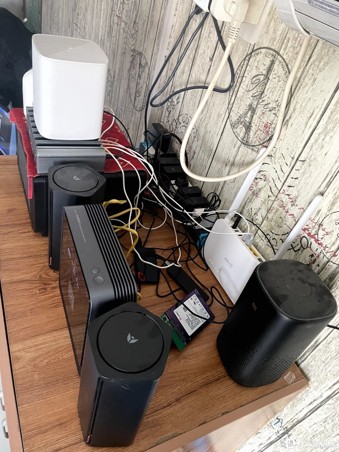 几十块钱买了一个置物架 放设备 还不错分享一下