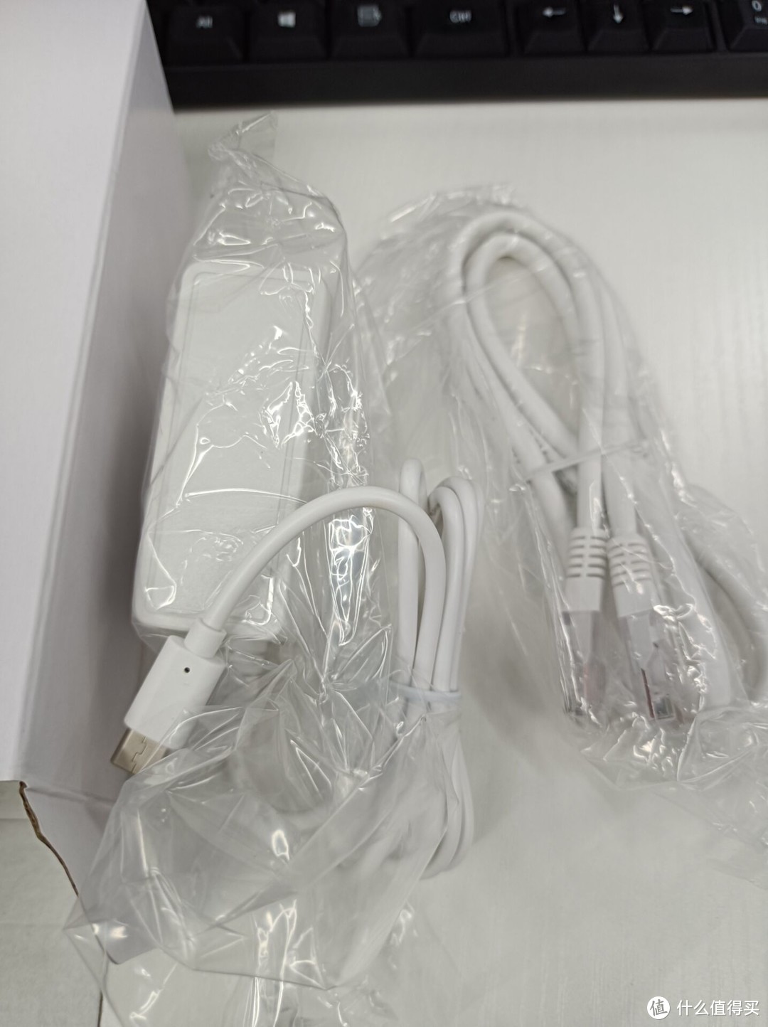 品速R200C 5G CPE，大妈第一文