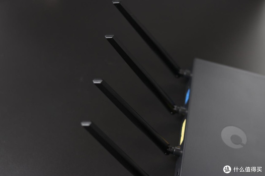 百元级别的千兆路由器，还能异地组网？这算是捡到宝了吧