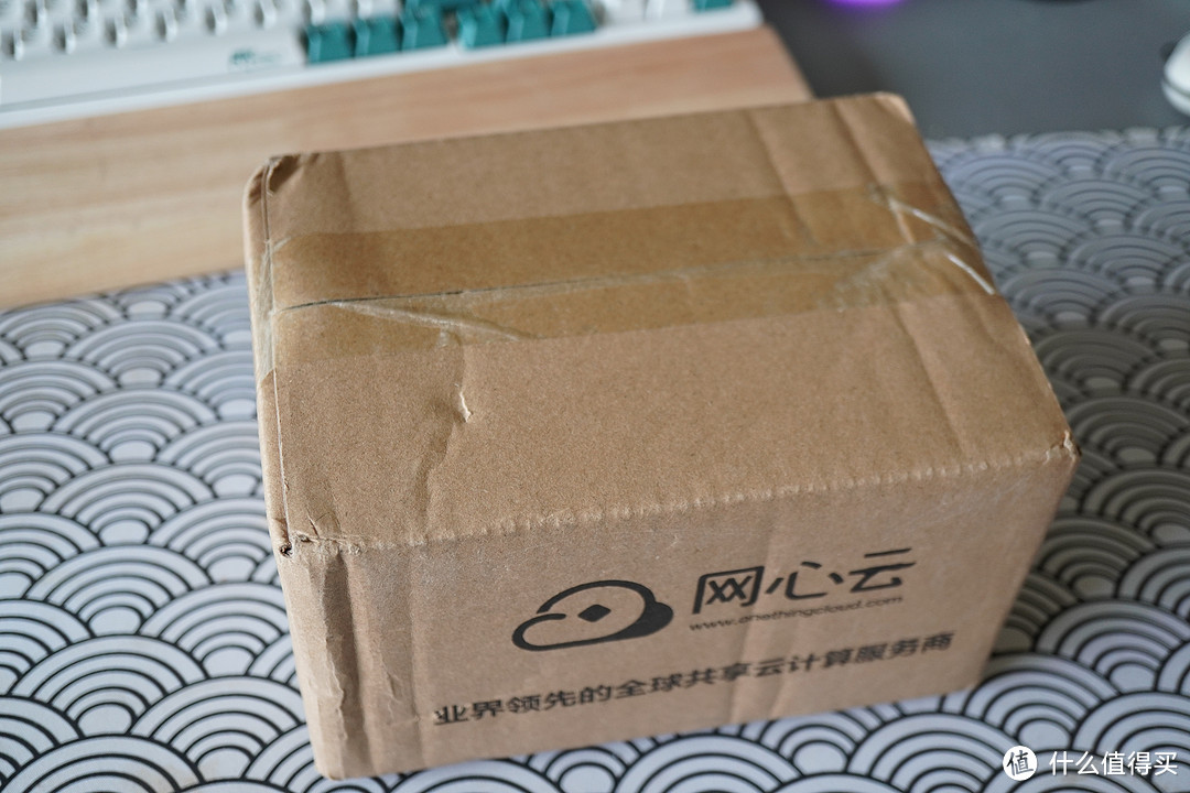 开箱：只需15元到手的赚钱宝3代+240G固态套装