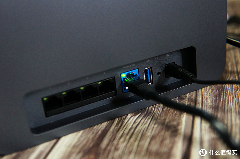 配置豪华，颜值升级：京东云无线宝AX6600雅典娜评测