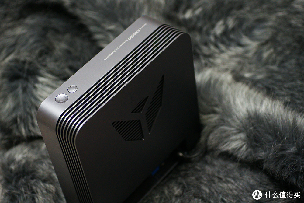 配置豪华，颜值升级：京东云无线宝AX6600雅典娜评测