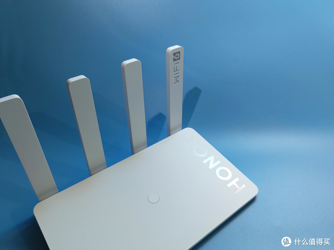 全屋覆盖,荣耀路由 4 Pro解决信号死角,畅享高速网络