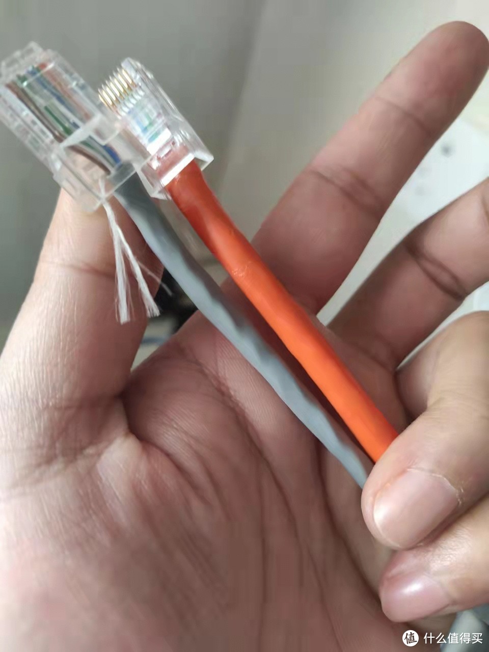 黄色有6条线,灰色有5条线。