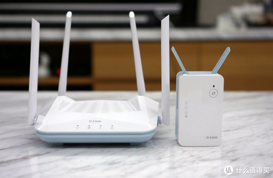 我们需要几个可以使用的 聚餐式小收音机