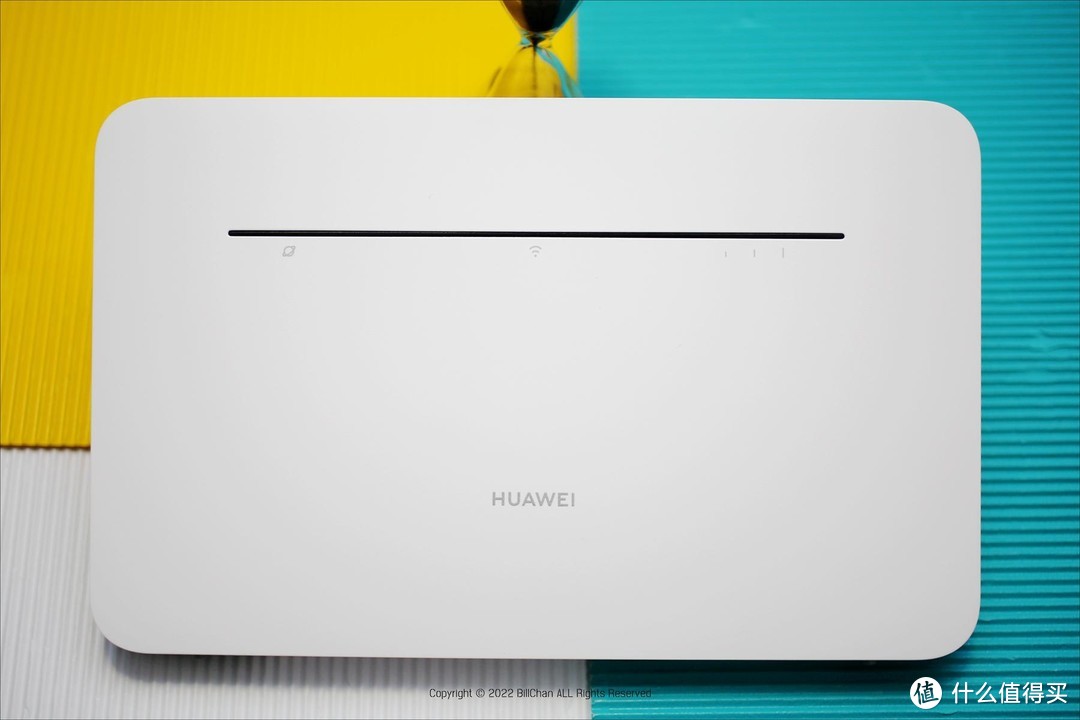 来自鸿蒙的自信，华为路由器竟然可以控制平板APP？华为移动路由Pro评测