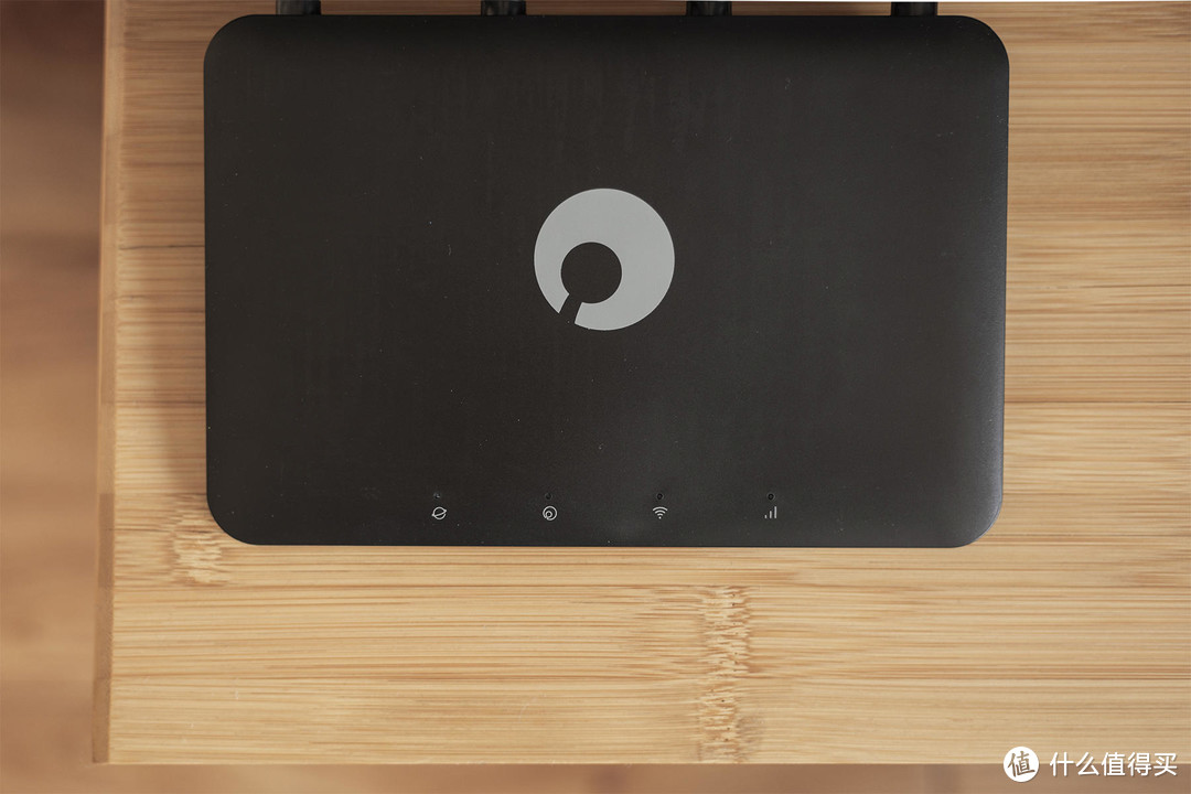 短租公寓、学生宿舍“快乐”路由器，有流量卡就有网络，蒲公英X4C体验