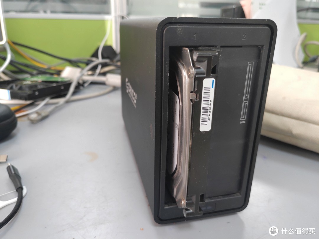 Orico双盘位硬盘盒拆修