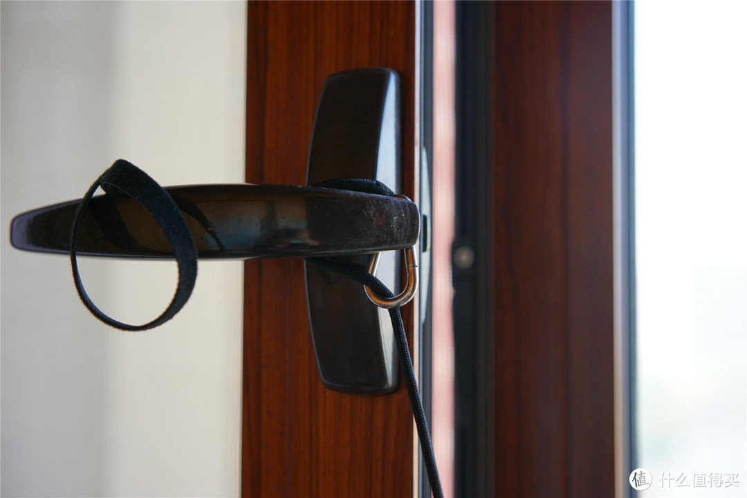 蓝宝擦窗机自用分享:高层擦窗不废劲,窗明几净很easy