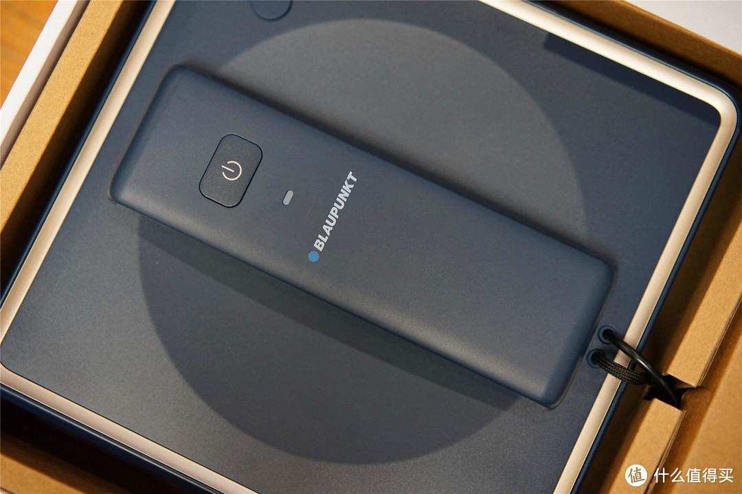 蓝宝擦窗机自用分享:高层擦窗不废劲,窗明几净很easy