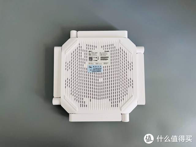 入门价格硬核实力，锐捷大白体验：免配置的WiFi6路由器