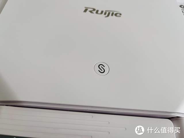 入门价格硬核实力，锐捷大白体验：免配置的WiFi6路由器