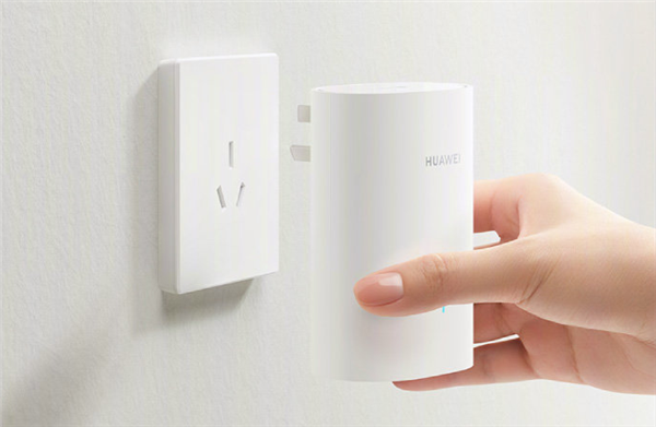 问题6和AX6 网线版今日发售：支持 WiFi 6+、覆盖中大户型