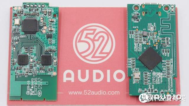 采用动圈式音头，搭载DSP处理芯片，TeslaMic特斯拉麦克风拆解报告