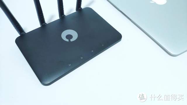 拉网线宽带不划算？4G路由器1G一分钱了解一下，蒲公英X4C开箱