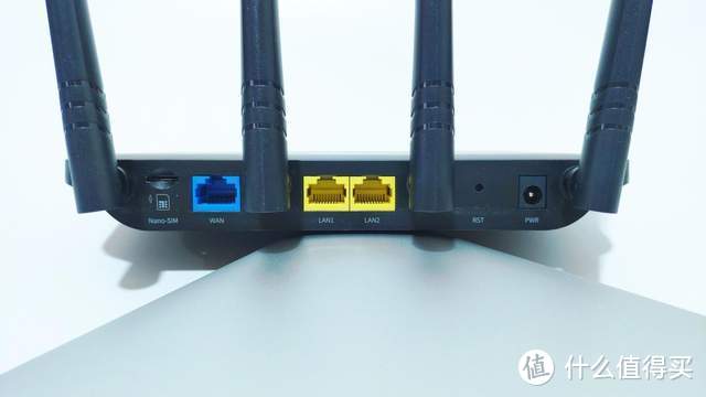 拉网线宽带不划算？4G路由器1G一分钱了解一下，蒲公英X4C开箱