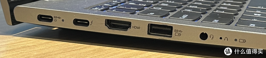 Yottamaster MS5-T3雷电3硬盘盒扩展坞测速怎么样？分别测Win11系统和macOS12系统下的雷电3读写速度！